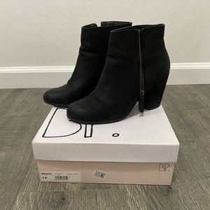 BP. Black suede boots SIZE 8